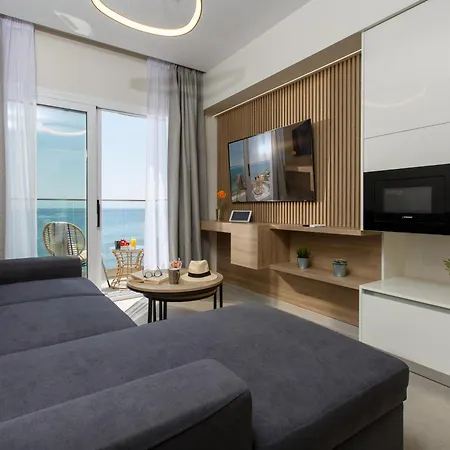 Hersonissos Beach Front Suites Exterior photo